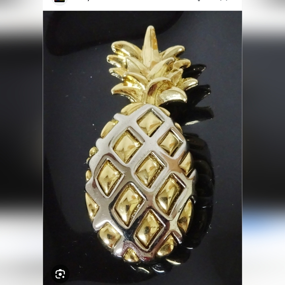 Vintage Signed Liz Claiborne Pineapple Brooch Gold/Silver-Tone Statement 2.5"